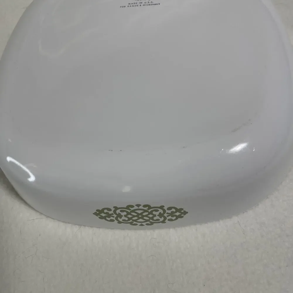 Vintage Corningware P-9-B Shell Green Medallion 8